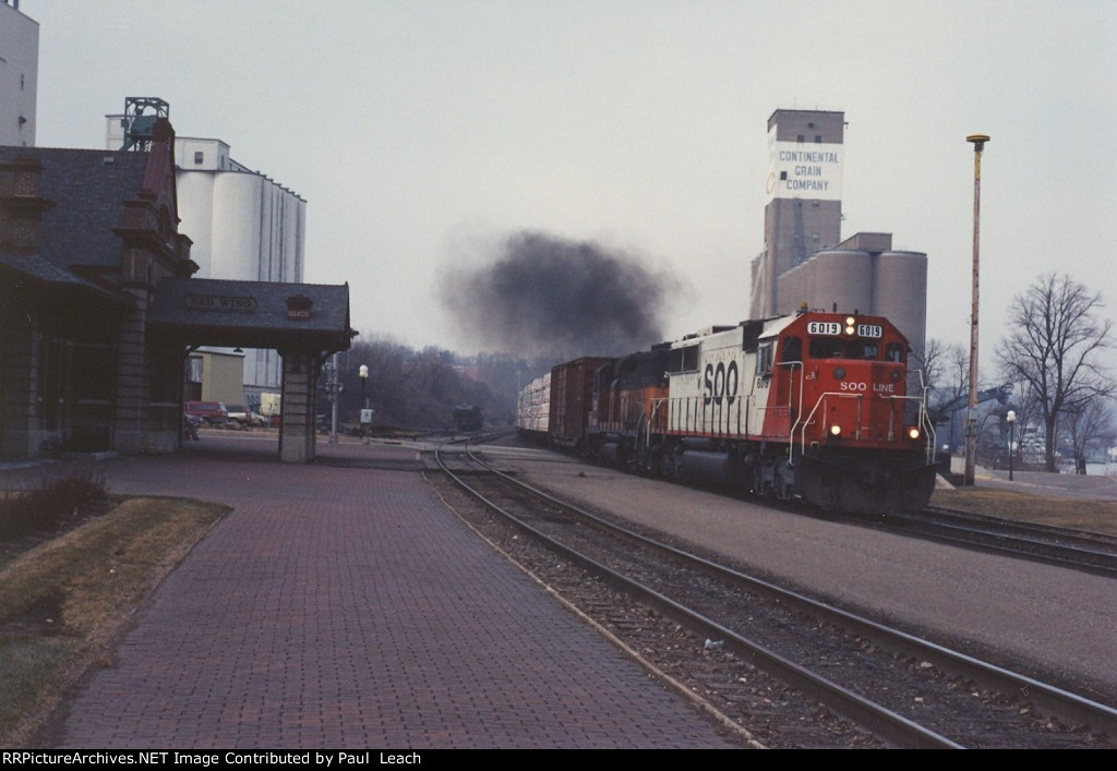 Manifest cruises east past the station